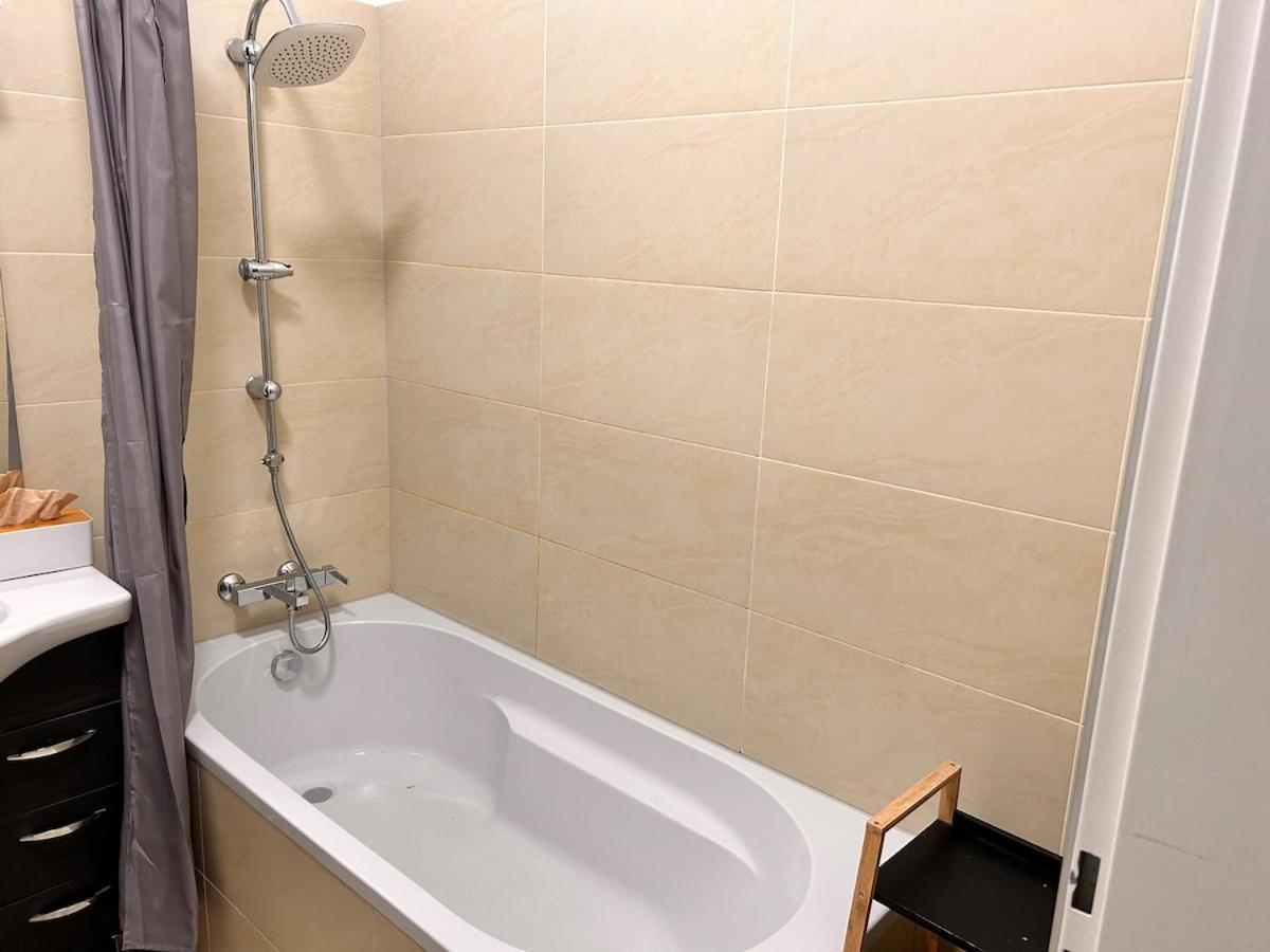 Spacious Central 4-Room Suite For 6 - Near Subway Wien Exterior foto