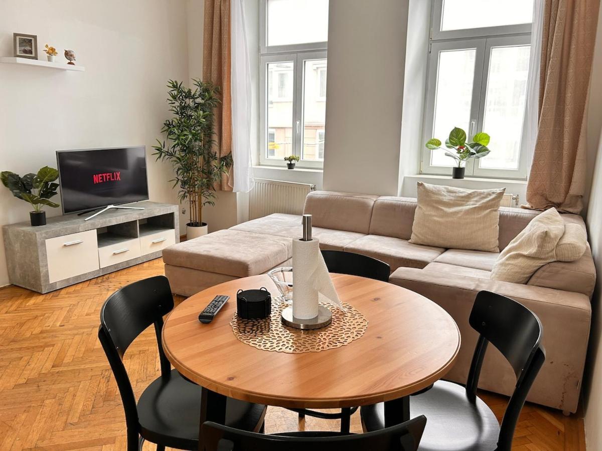 Spacious Central 4-Room Suite For 6 - Near Subway Wien Exterior foto