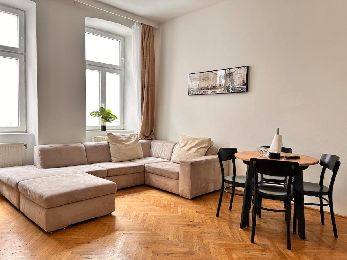 Spacious Central 4-Room Suite For 6 - Near Subway Wien Exterior foto